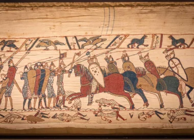 Open in the gallery: Bayeux Tapissery 