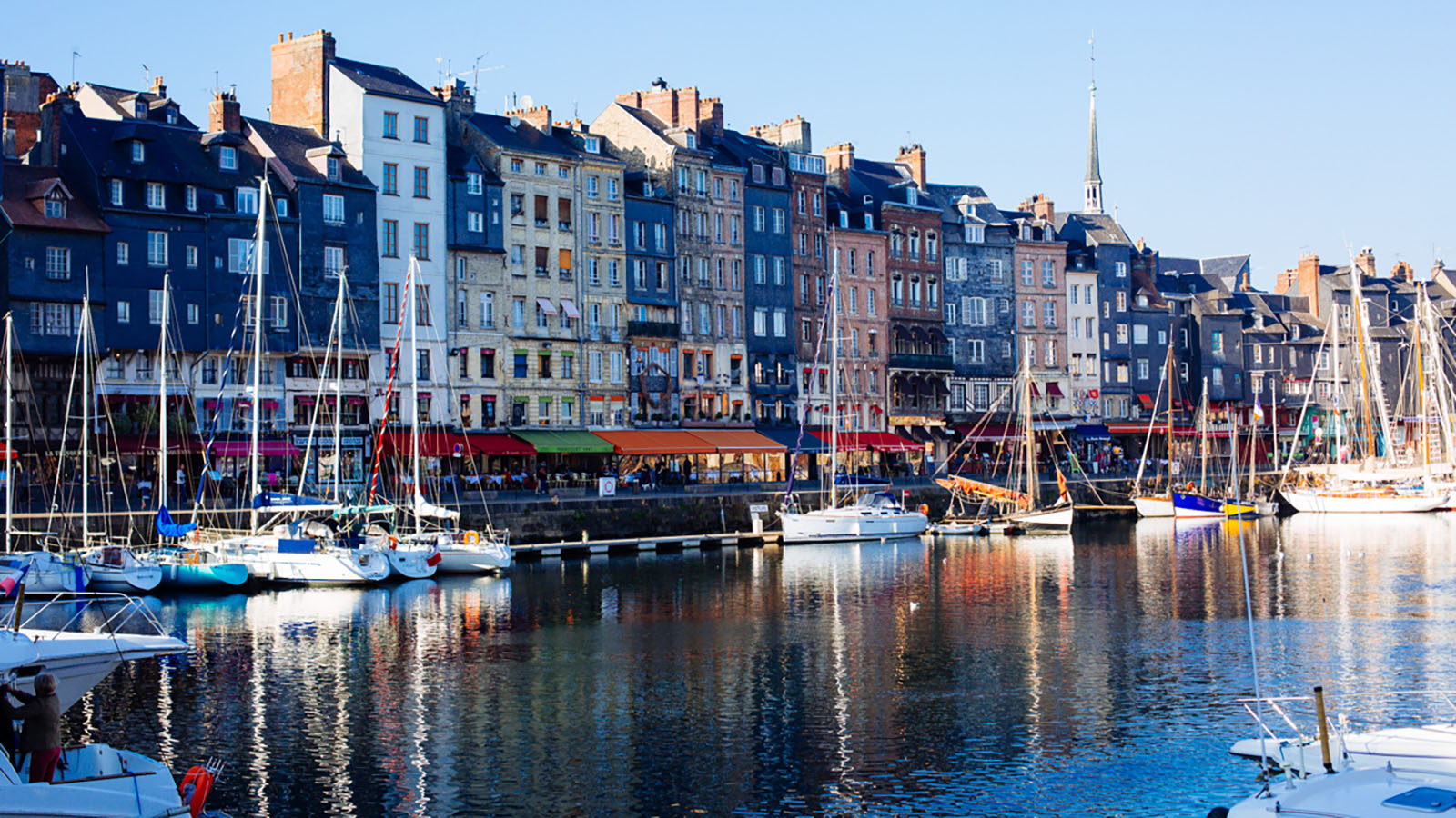 A beautiful day out in Honfleur - Normandy Tourism, France