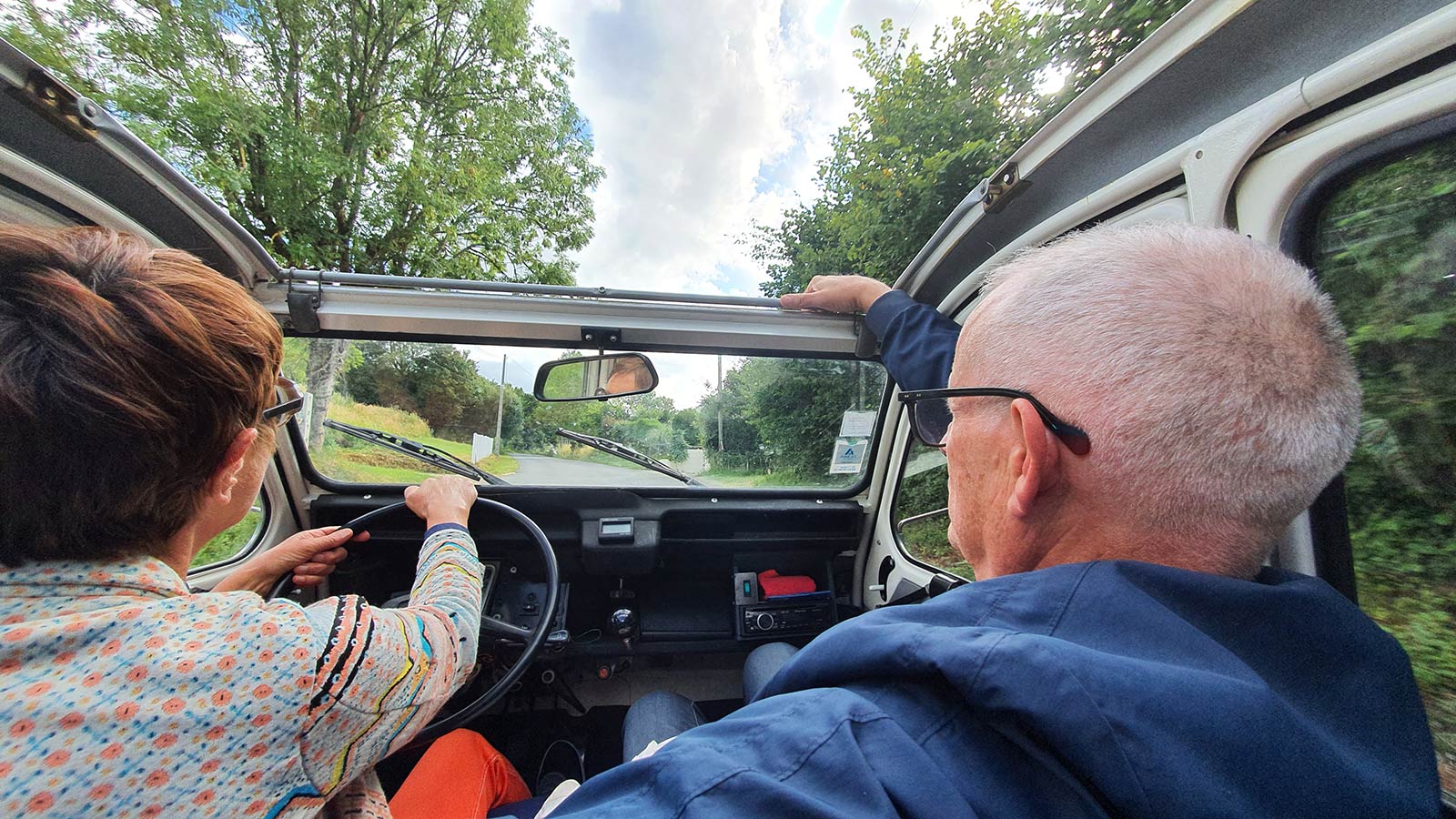 Ride in a 2CV, Experience