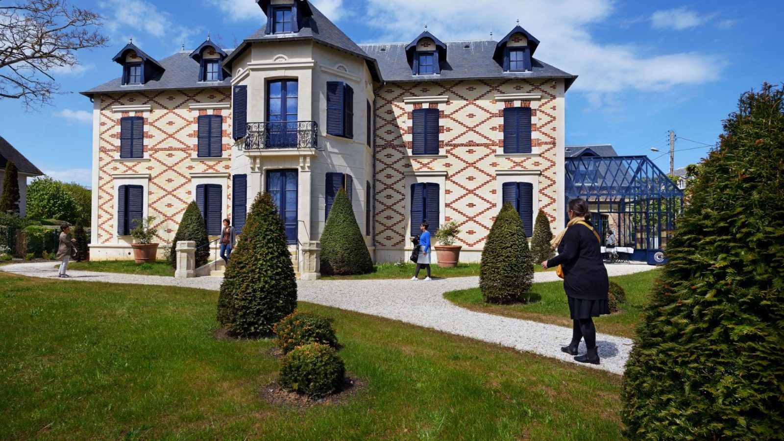 The Villa du Temps Retrouvé in Cabourg - Normandy Tourism, France