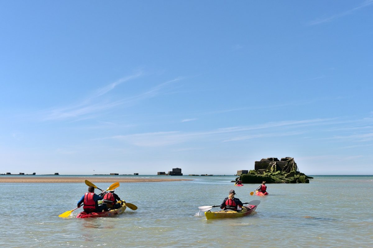 Kayaking in Arromanches - Asnelles