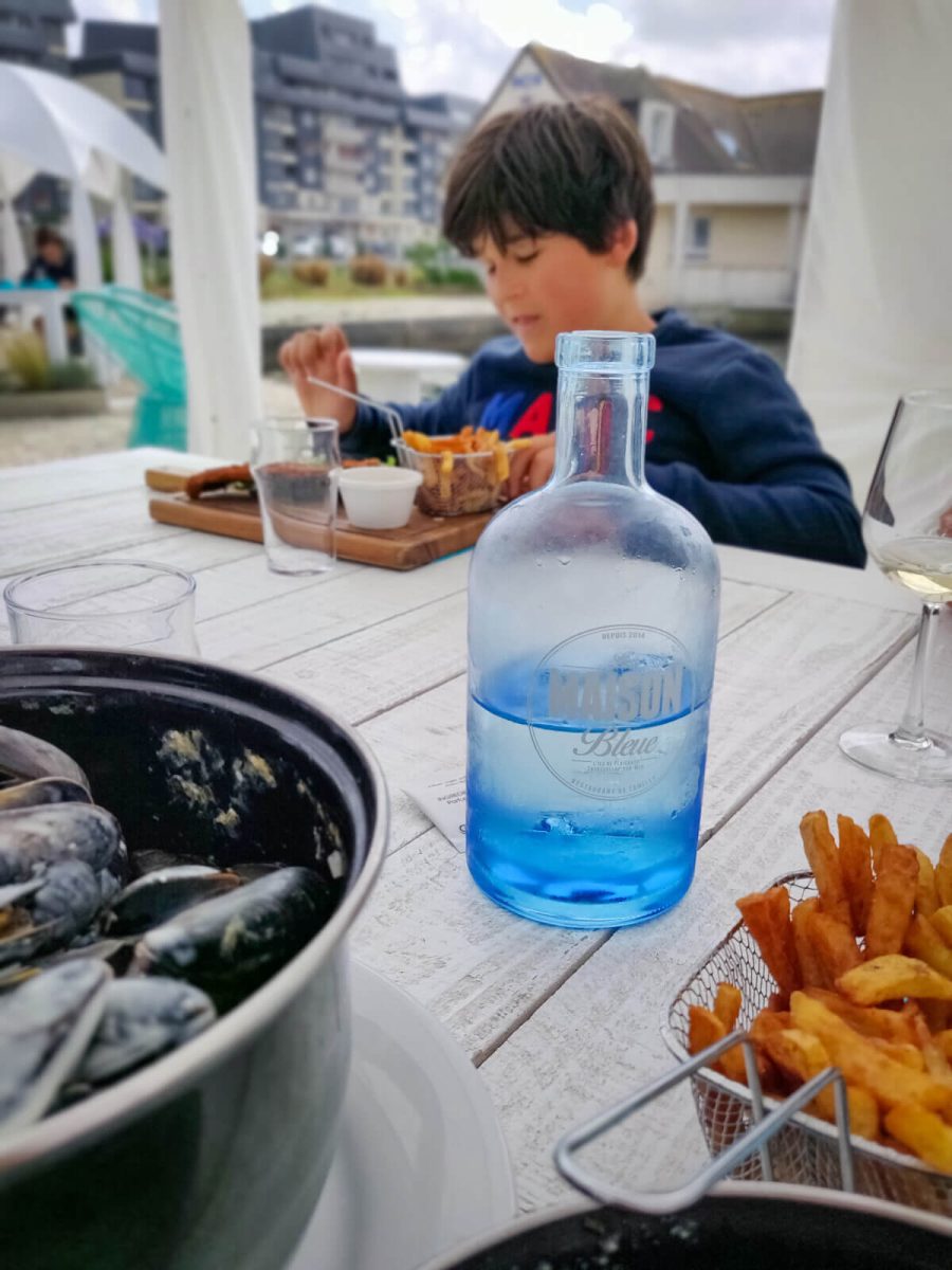 Restaurant La Maison Bleue, Courseulles-sur-Mer © Sophie Kernen-Jumeaux