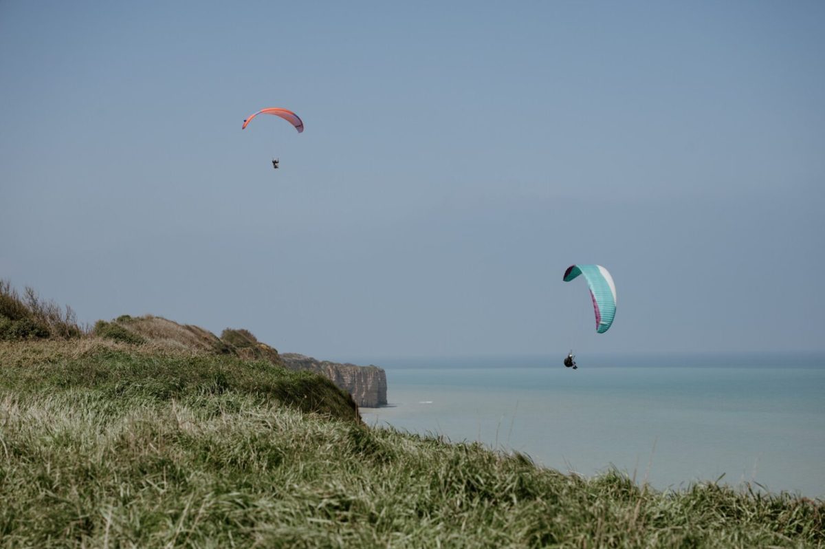 Paragliding over Omaha Beach and Beach © M-A Thierry